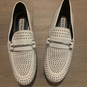 Steve Madden White Studded KAST Flat Loafers - Size 8